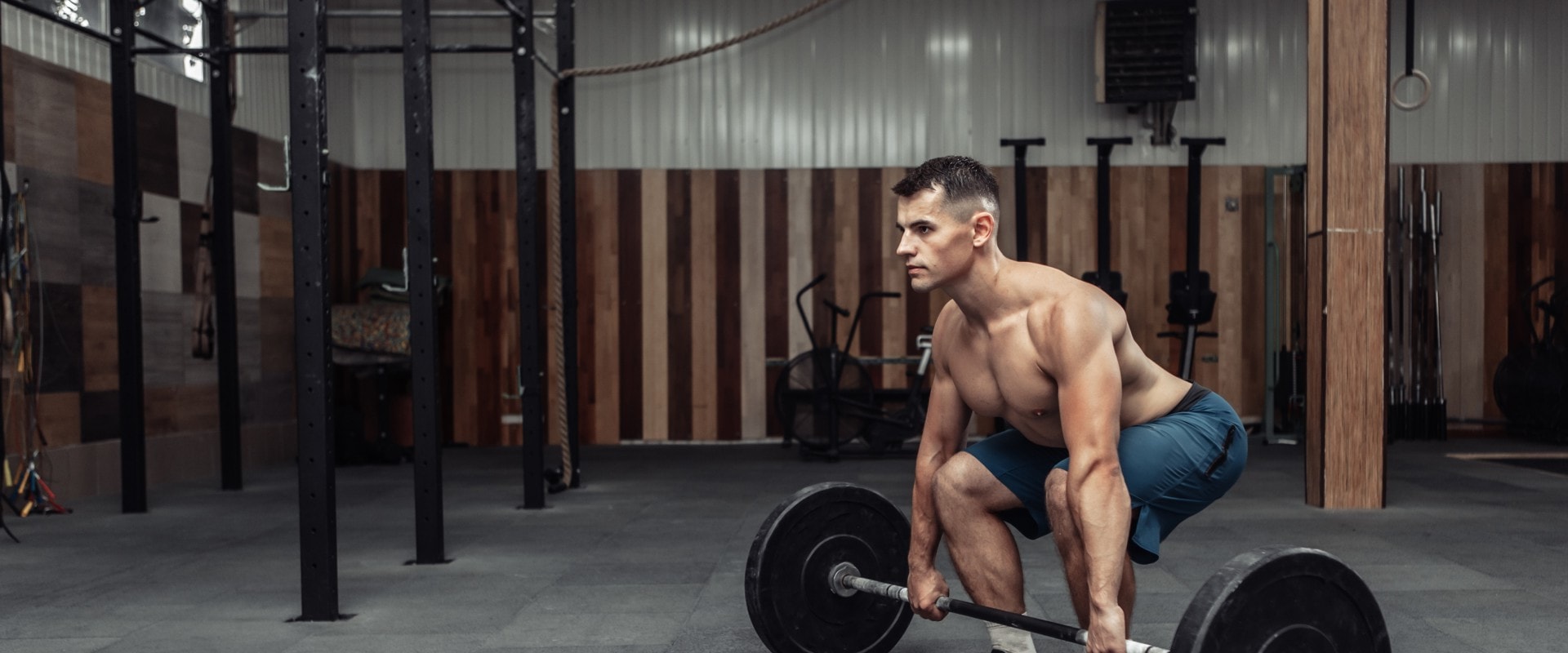 Deadlifts: A Comprehensive Guide to Building Muscle and Strength with Compound Exercises